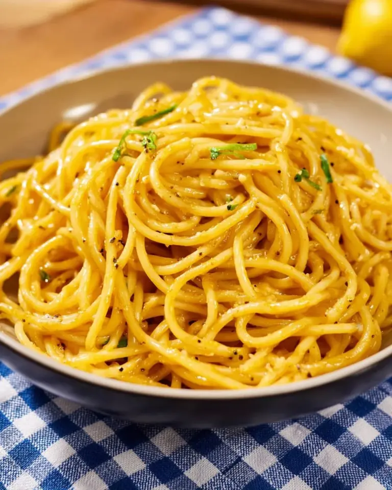 Delicious Garlic Noodles with fresh herbs and garlic sauce